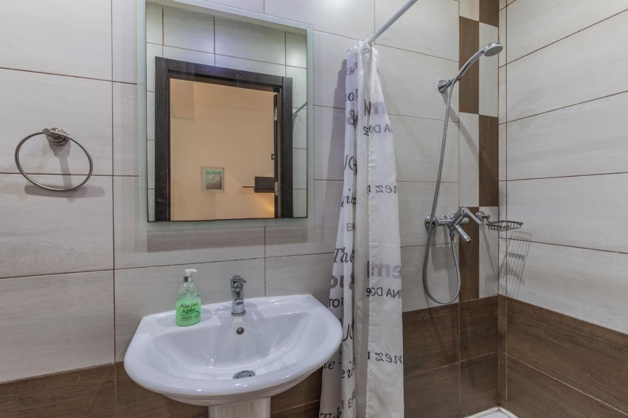 Bormla - Comfortable Two Bedroom Apartment Cospicua Buitenkant foto